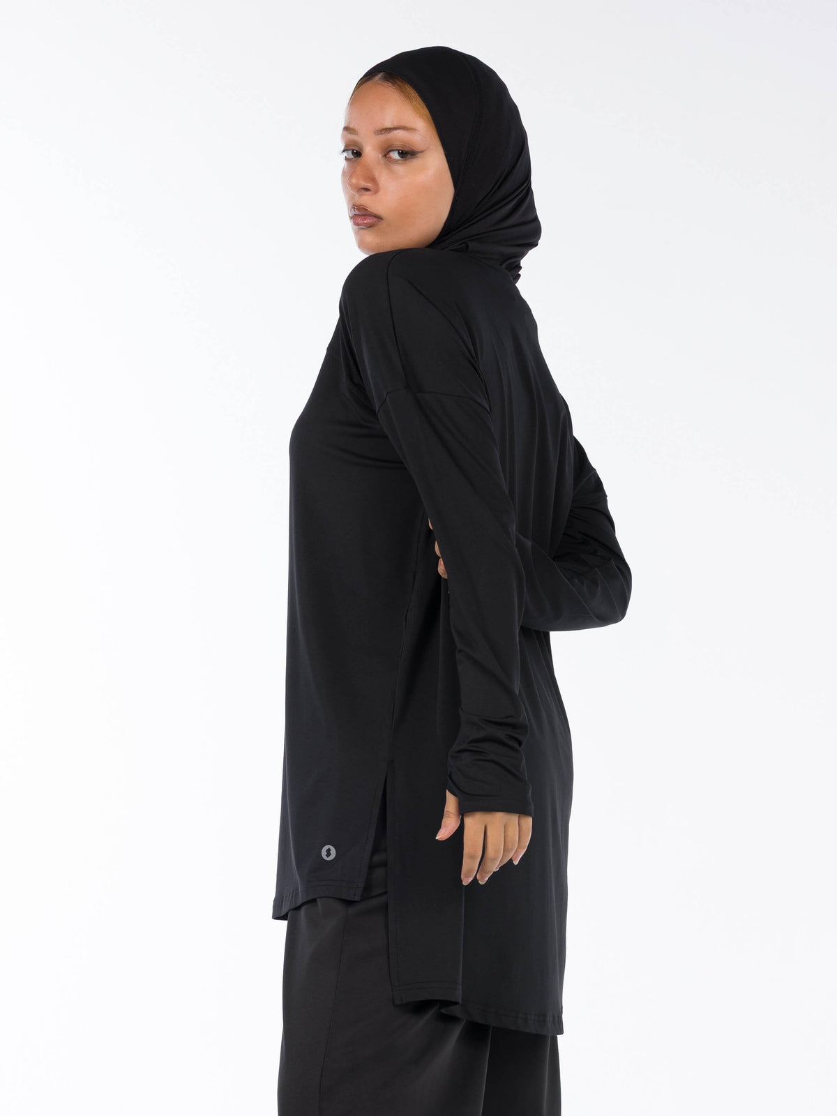 Rawnaqe Long-Sleeve HI-Dri Sports Loose Top - Black