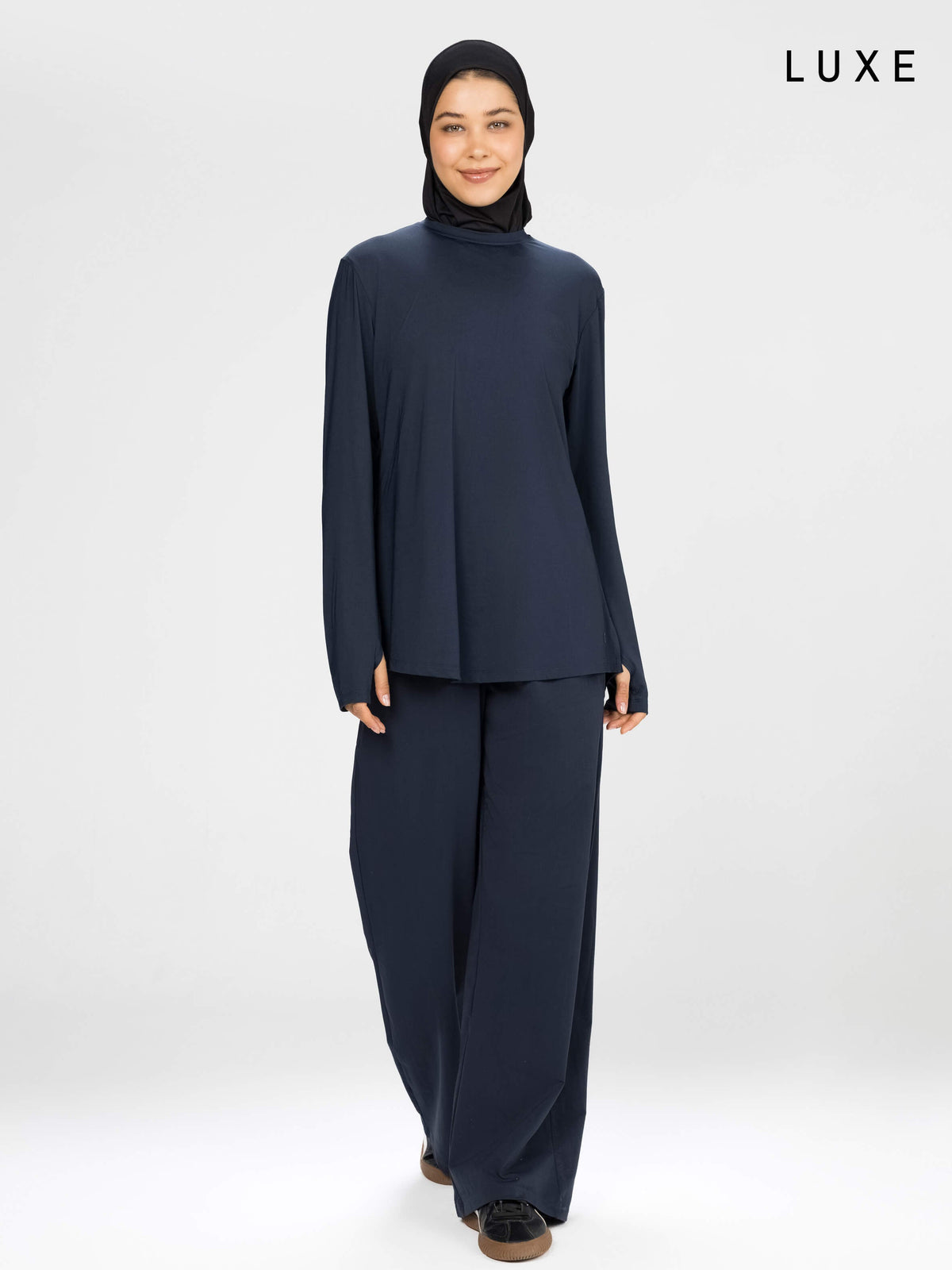 Rawnaqe Luxe | Long Sleeve Sports Top - Navy
