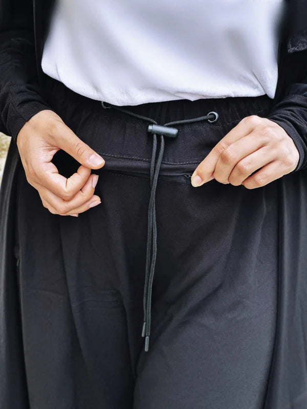 Rawnaqe Abaya –  Umrah & Hajj collection (Abaya + Pantalon + Hijab)